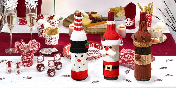 Christmas wine bottle set