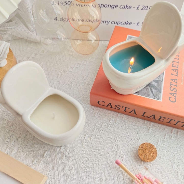 Funny toilet scented candles